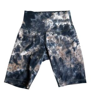 Lululemon Align High Rise Short in Diamond Dye Pink Graphite